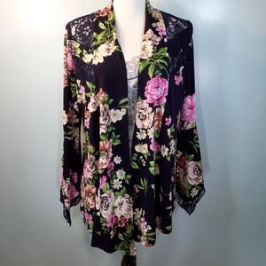 Emma & Olive Floral Lace Kimono Cardigan size M